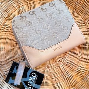 3/$15 NWT XOXO Logo Zip Wallet Tan Multi